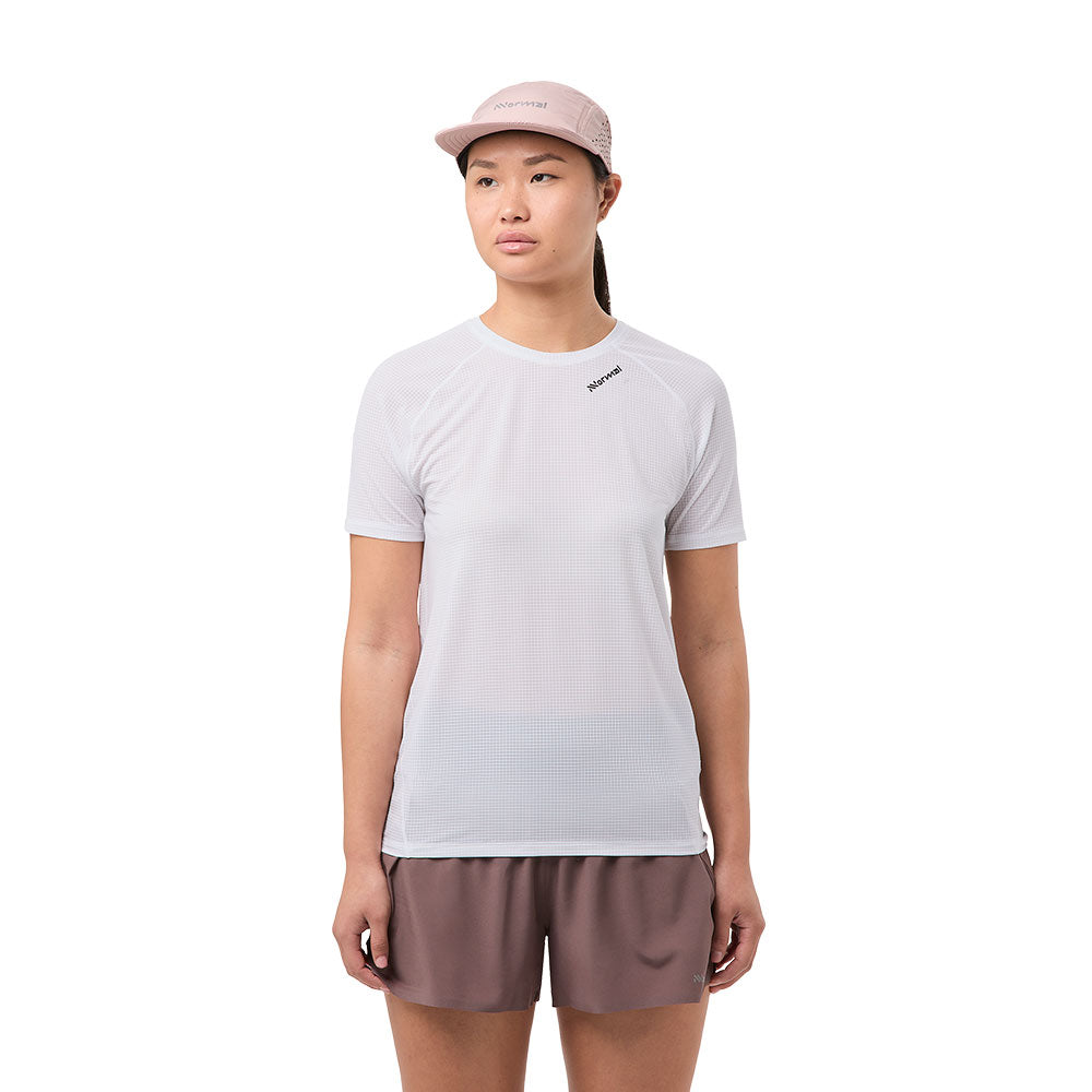 CAMISETA NNORMAL RACE T-SHIRT 2024 MUJER PRINT BLANCO